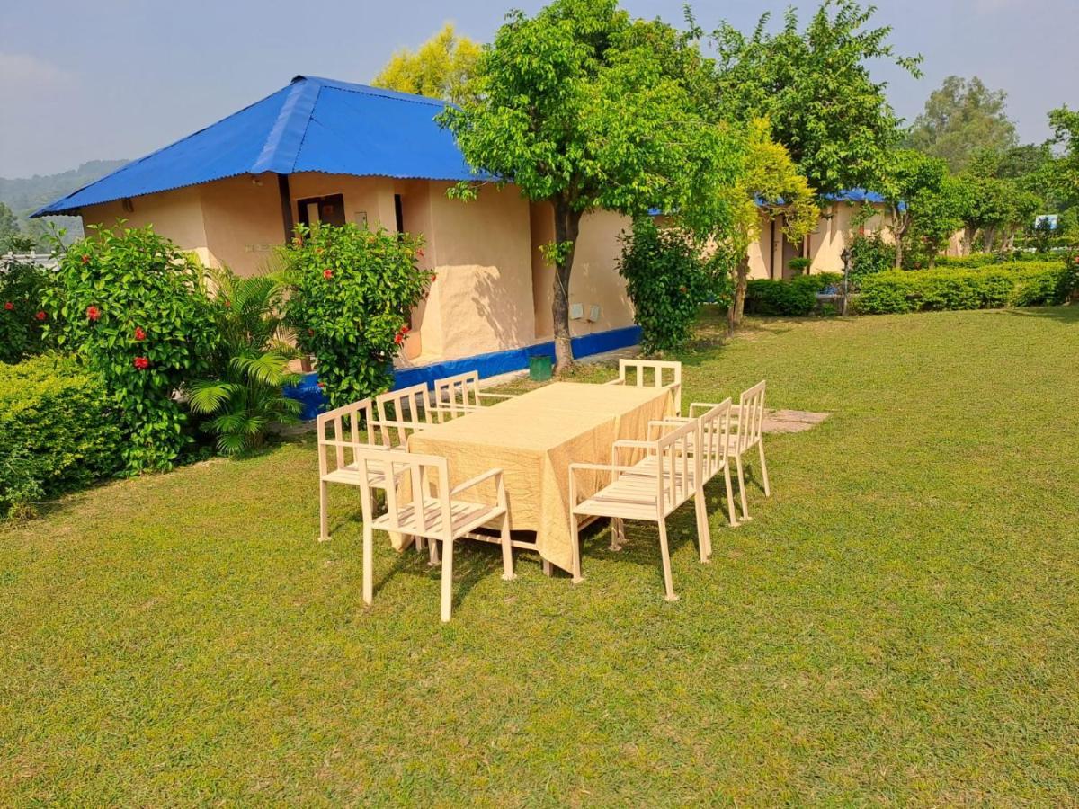 Tusk And Roar Corbett Resort, Jim Corbett รามนาการ์ ภายนอก รูปภาพ
