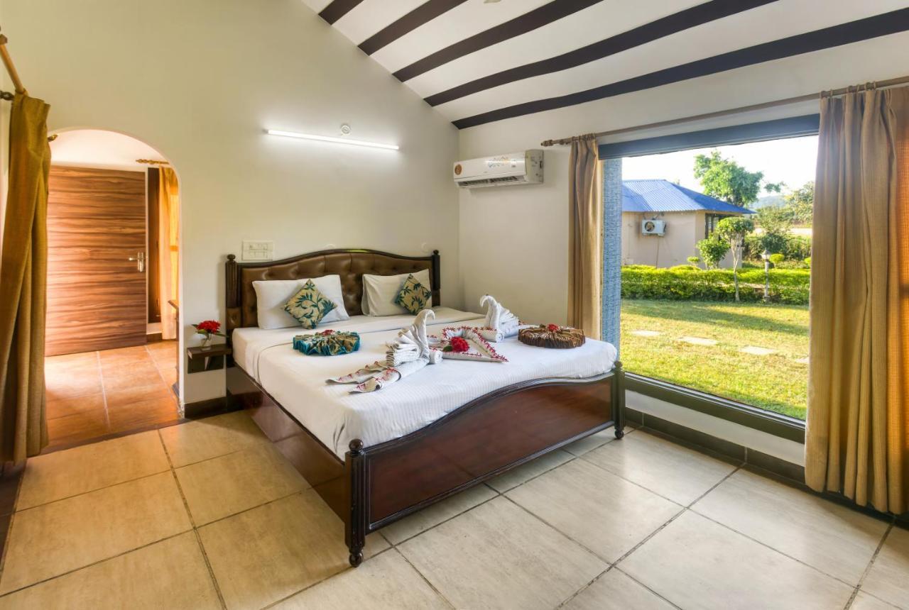 Tusk And Roar Corbett Resort, Jim Corbett รามนาการ์ ภายนอก รูปภาพ
