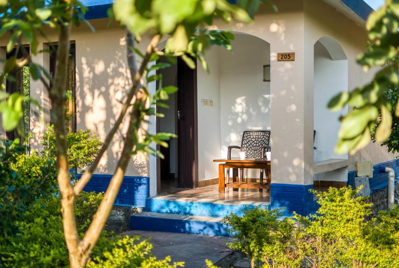 Tusk And Roar Corbett Resort, Jim Corbett รามนาการ์ ภายนอก รูปภาพ