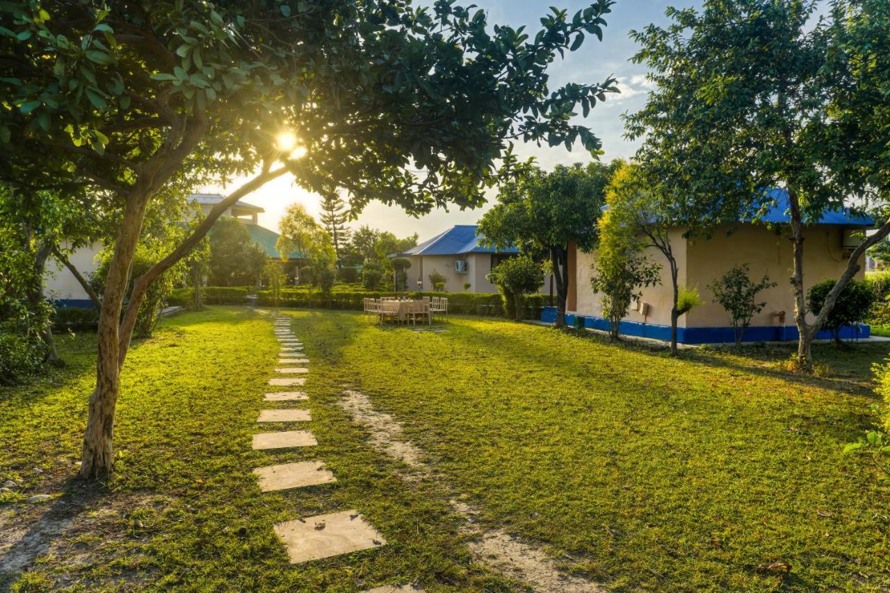 Tusk And Roar Corbett Resort, Jim Corbett รามนาการ์ ภายนอก รูปภาพ